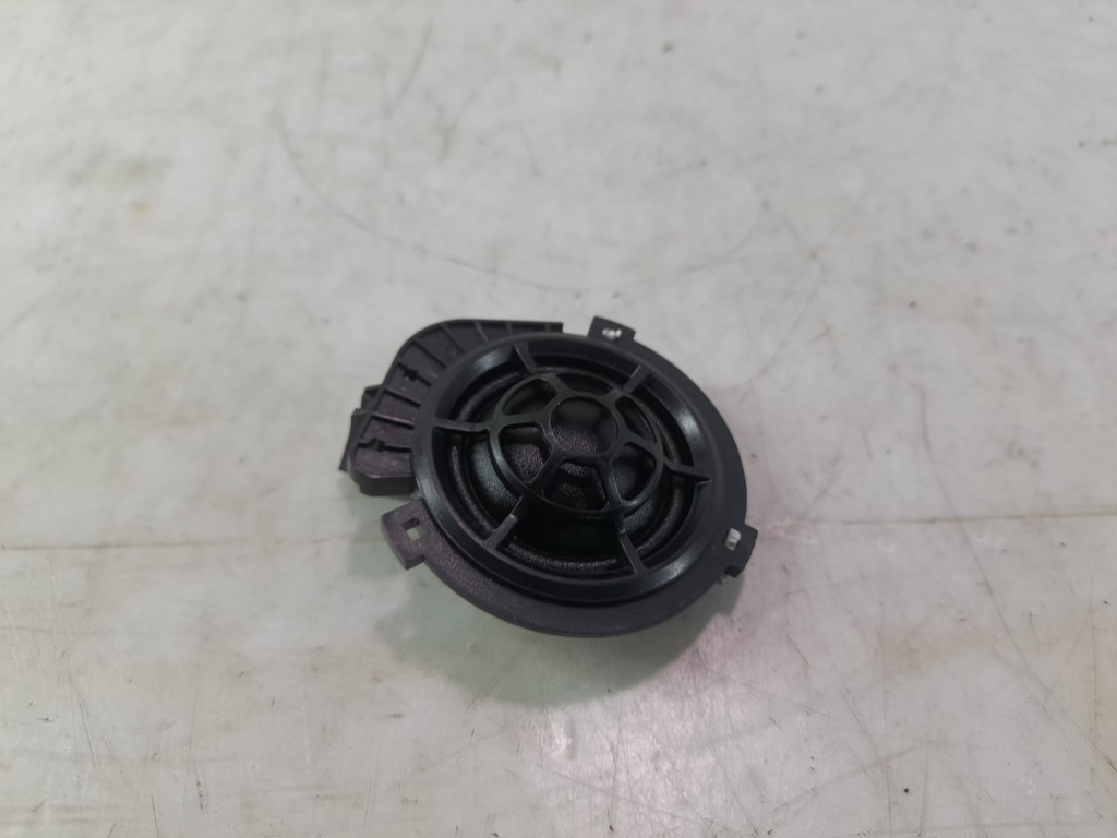 Boxa difuzor tweeter 5F0035393 Seat Leon 3 5F [2012 - 2016] 1.4 tsi CMBA