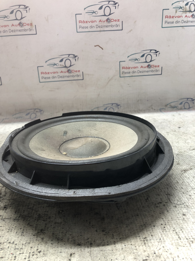Boxa dreapta fata Audi A4 B7 2007