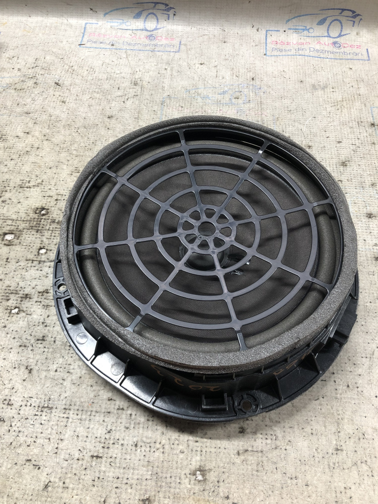 Boxa dreapta fata Audi A4 B9 - Motorina 2023, 8W0035415A