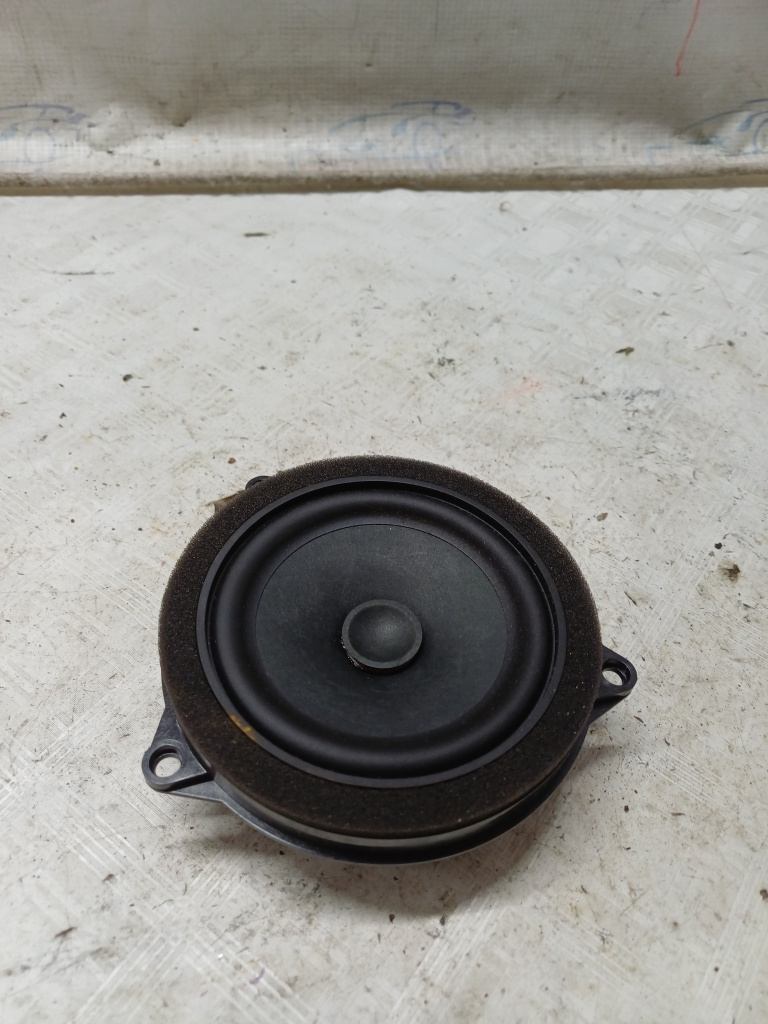Boxa dreapta fata BMW Seria 3 G20 2.0 Hybrid 2024, -