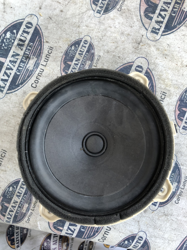 Boxa dreapta fata Hyundai Ix 35, 963302S500