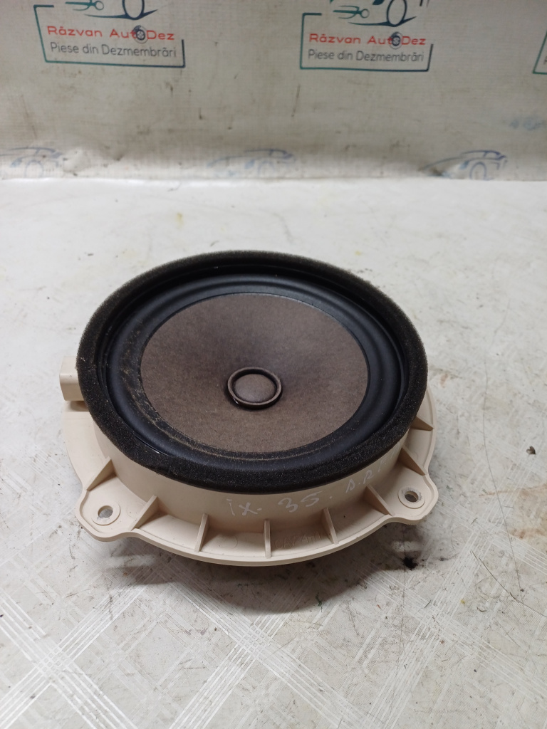 Boxa dreapta fata Hyundai ix35 - Motorina 2012, 963302S500