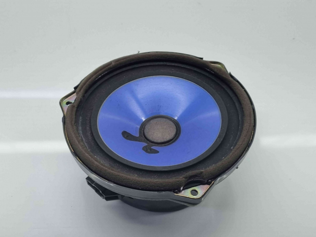 Boxa dreapta fata Kia Sorento 1 [Fabr 2002-2009] 96320-3E000