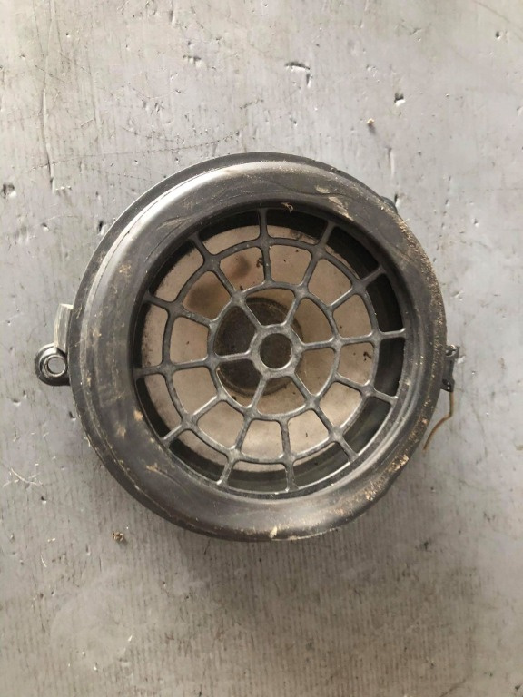 Boxa dreapta fata mercedes c-class w203