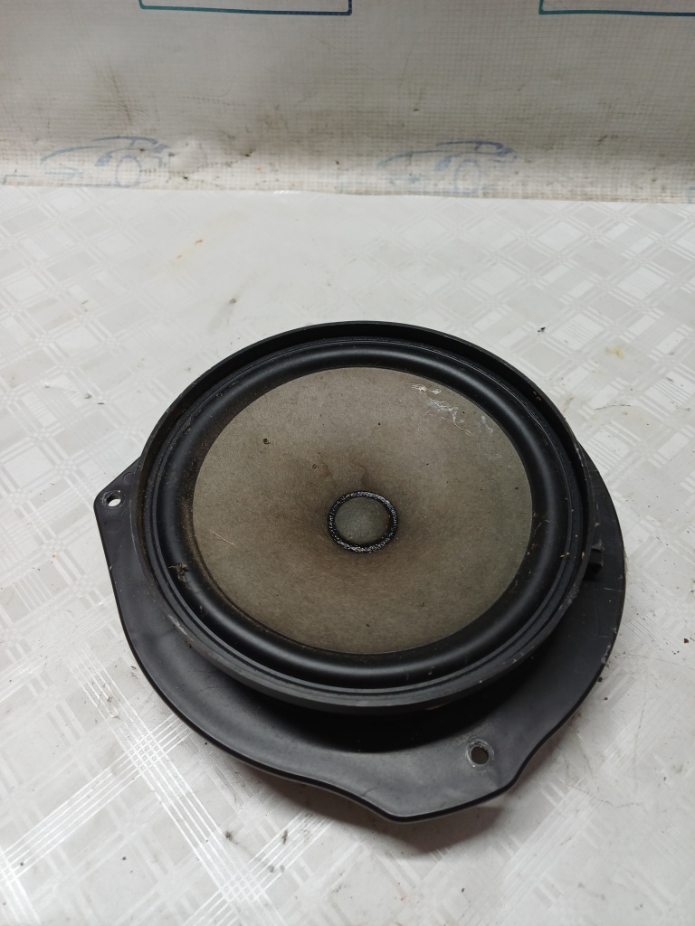 Boxa dreapta fata Mercedes C-Class W204 - Motorina 2012, -
