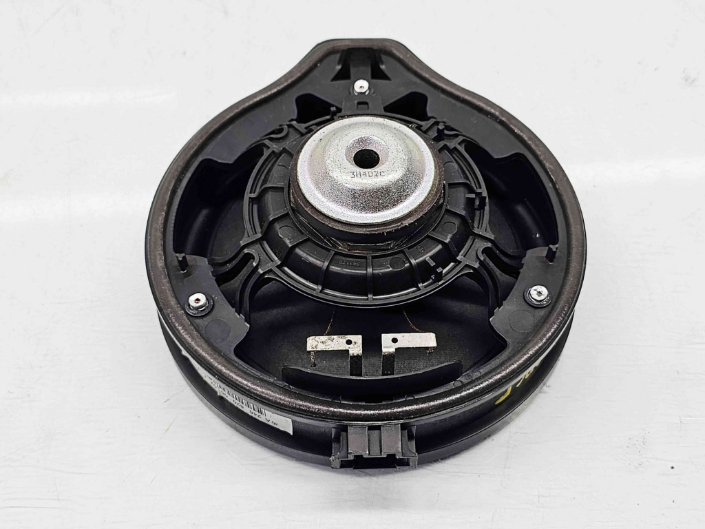 Boxa dreapta fata Mercedes Clasa A (W176) [Fabr 2012-2018] A2468200602