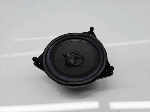 Boxa dreapta fata Mercedes Clasa C Combi (S205) [Fabr 2015-prezent] A2228200202