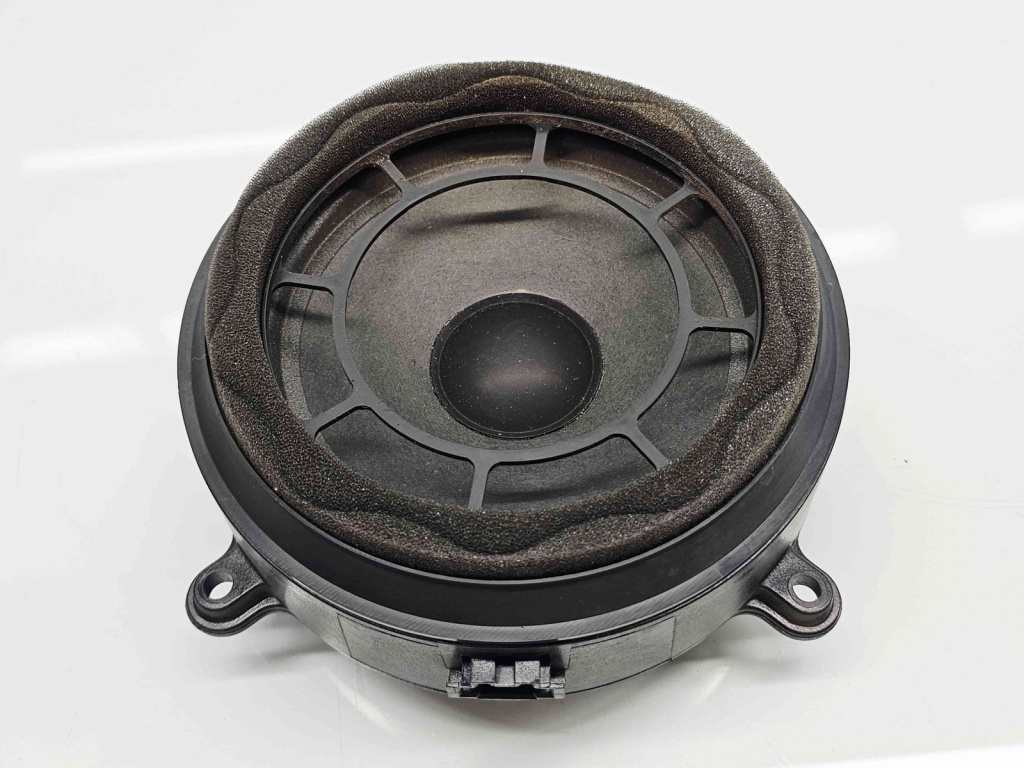 Boxa dreapta fata Mercedes Clasa C (W203