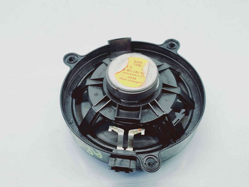 Boxa dreapta fata Mercedes Clasa C (W203) [Fabr 2000-2007] A2038201502