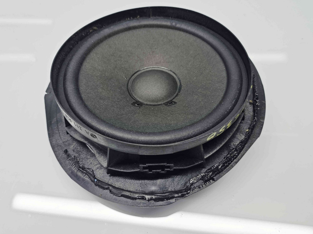 Boxa dreapta fata Mercedes Clasa E T-Model (S211) [Fabr 2003-2009] Facelift A2118207202