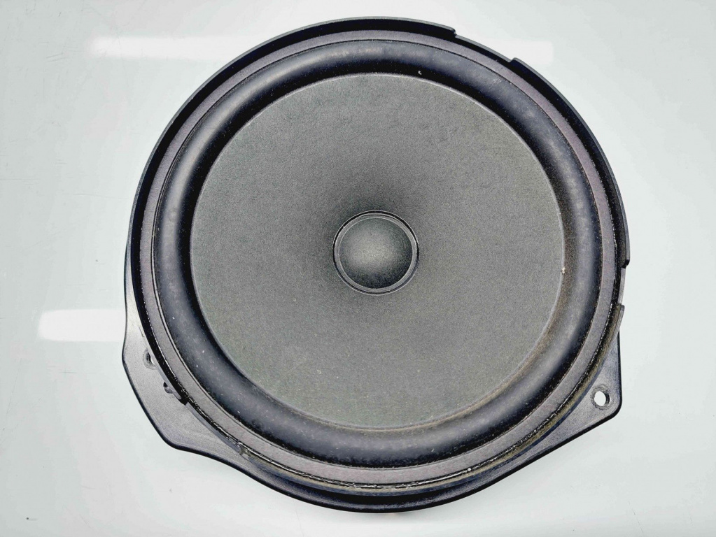Boxa dreapta fata Mercedes Clasa E (W207) Coupe AMG [Fabr 2009-2012] A2048201902