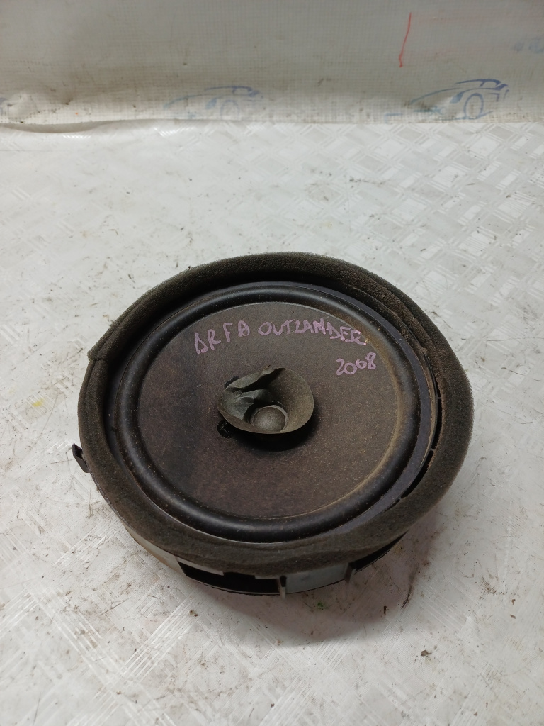 Boxa dreapta fata Mitsubishi Outlander - Motorina 2008, -