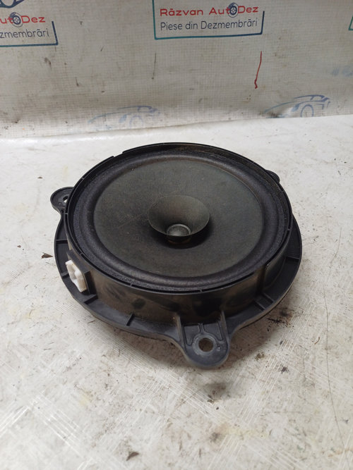 Boxa dreapta fata Nissan Qashqai 1.2 Benzina 2014, 281563SG0A