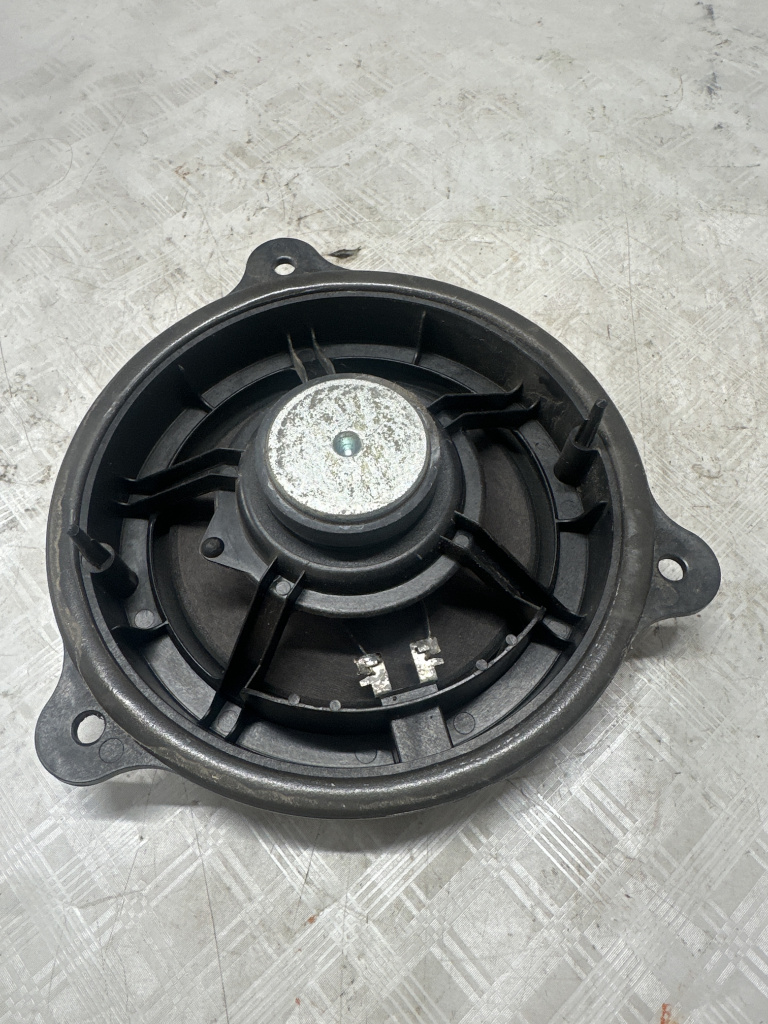 Boxa dreapta fata Nissan Qashqai - Motorina 2012, -