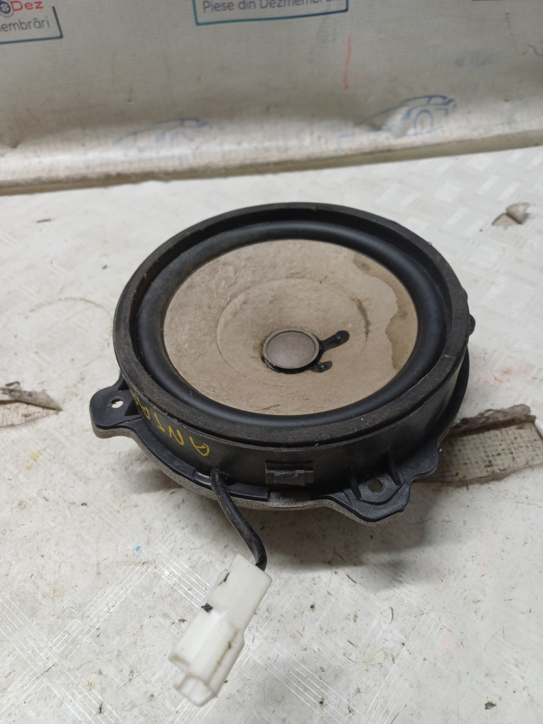 Boxa dreapta fata Opel Antara - Motorina 2012, -