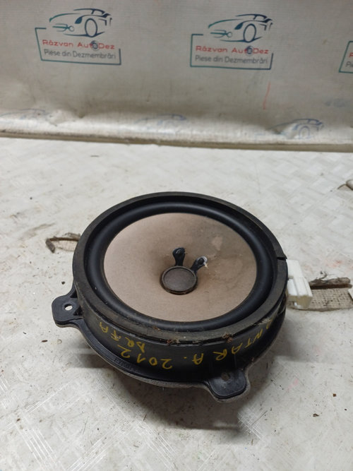 Boxa dreapta fata Opel Antara - Motorina 2012, -