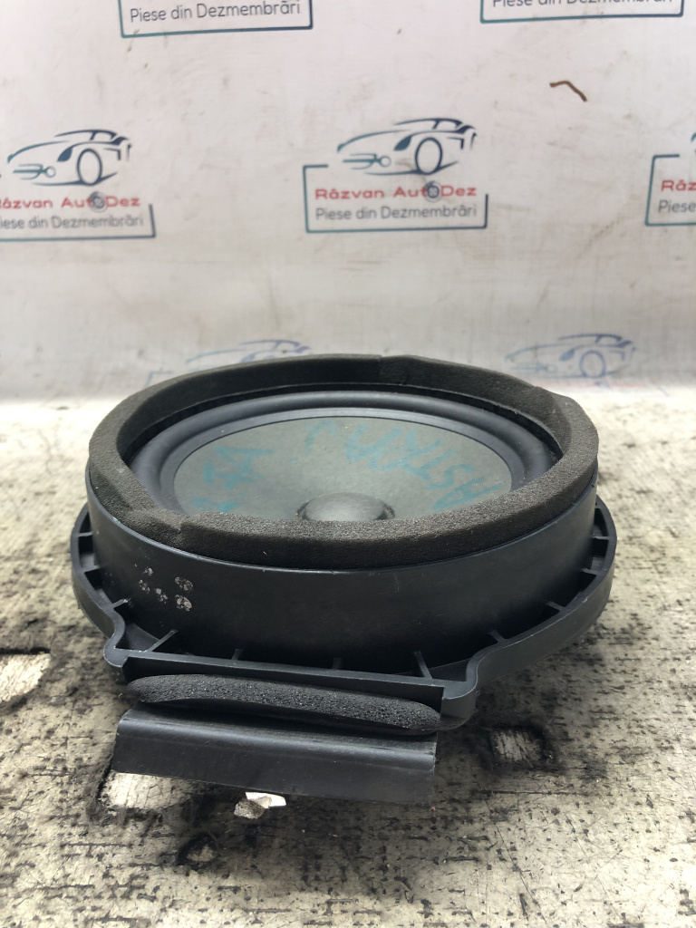 Boxa dreapta fata Opel Astra J 2012