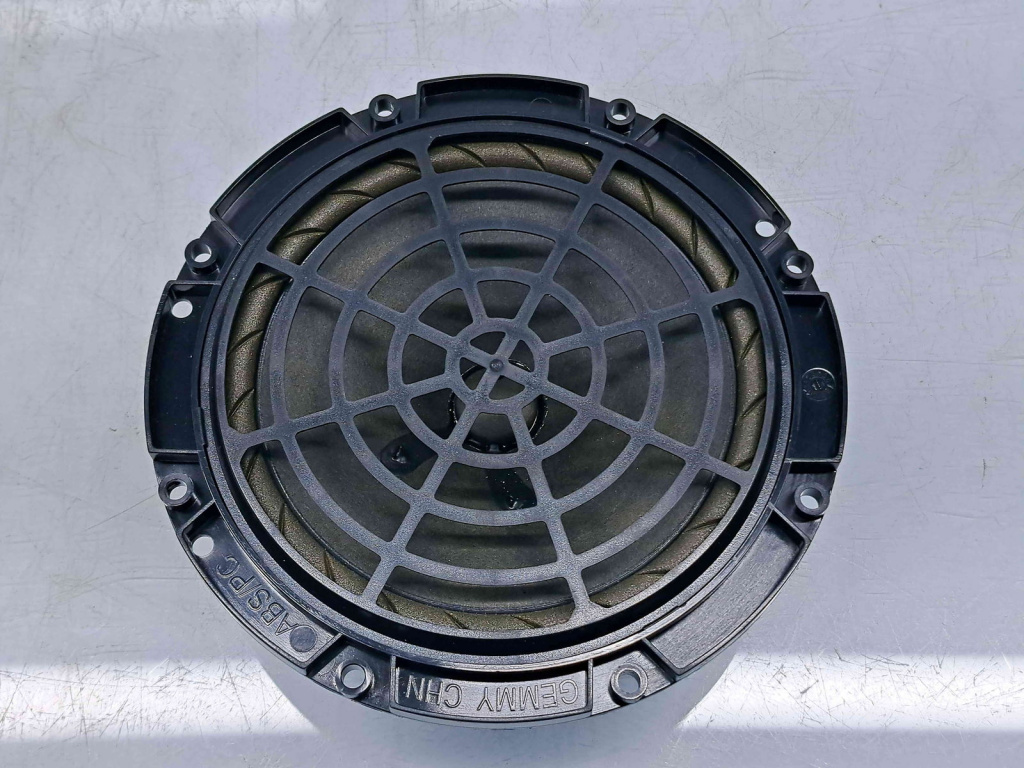 Boxa dreapta fata Peugeot 3008 [Fabr 2009-2016] 9665245180