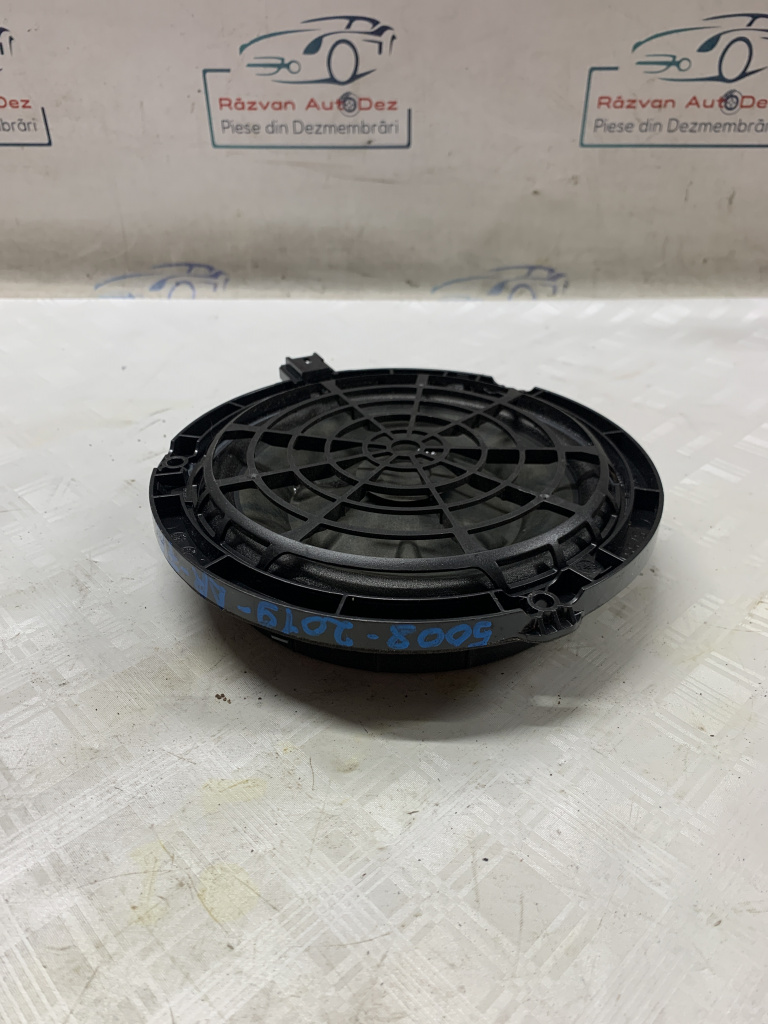 Boxa dreapta fata Peugeot 5008 - Motorina 2019, 9806071080