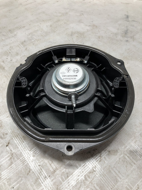Boxa dreapta fata Renault Austral - Motorina 2023, 281441439R