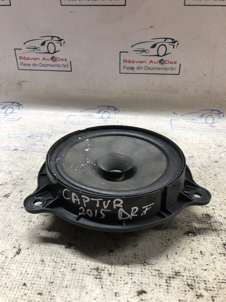 Boxa dreapta fata Renault Captur 2015