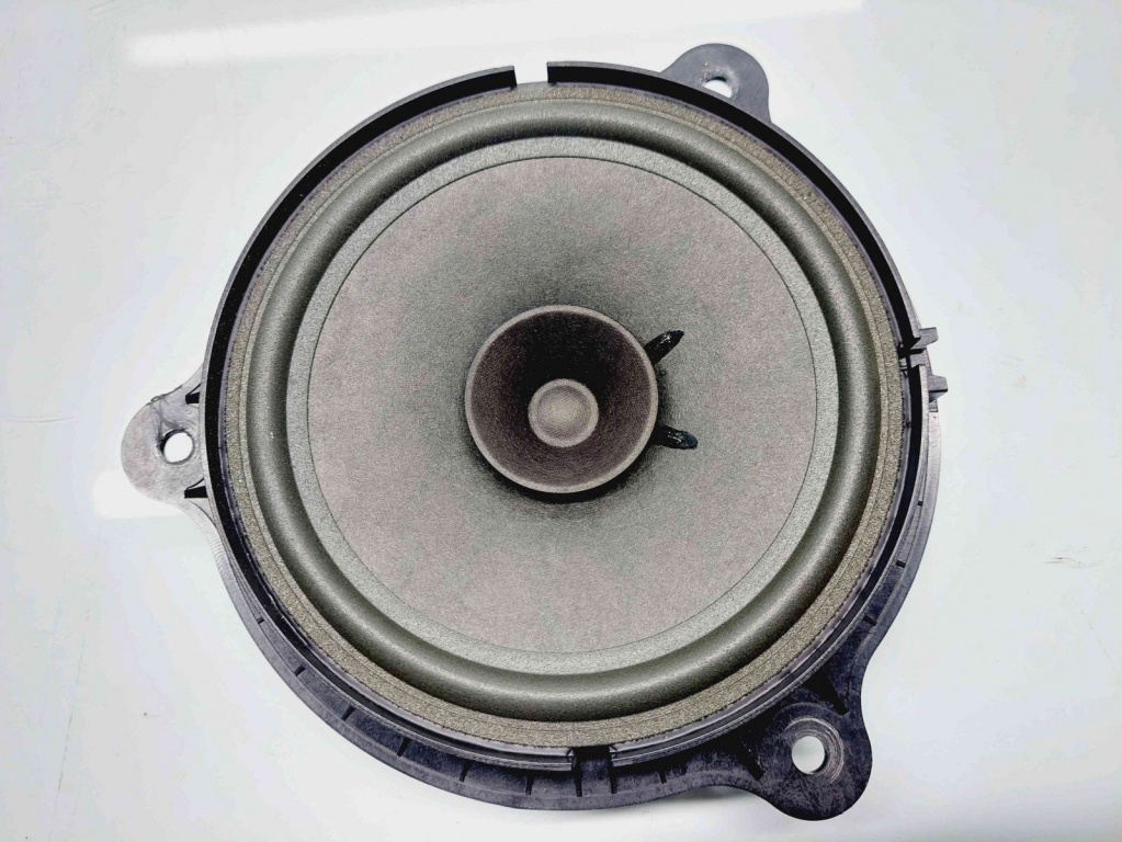 Boxa dreapta fata Renault Clio 4 (B98) Hatchback [Fabr 2012-2020] OEM