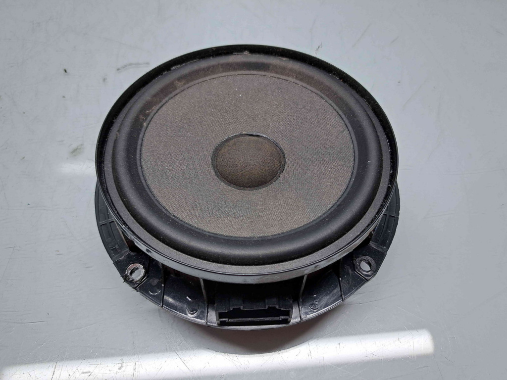 Boxa dreapta fata Skoda Rapid (NH3) [Fabr 2012-2019] OEM