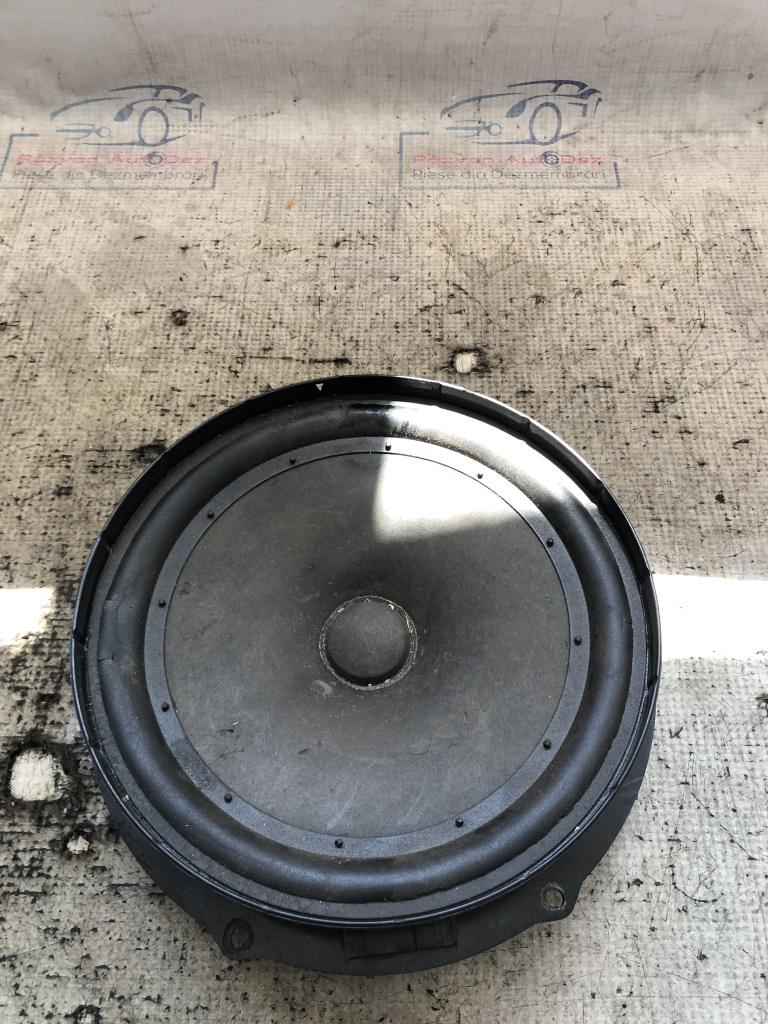 Boxa dreapta fata Volkswagen Jetta 1.4 Benzina 2008, -