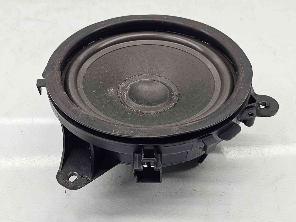 Boxa dreapta fata Volvo XC90 [Fabr 2002-2014] 30797139