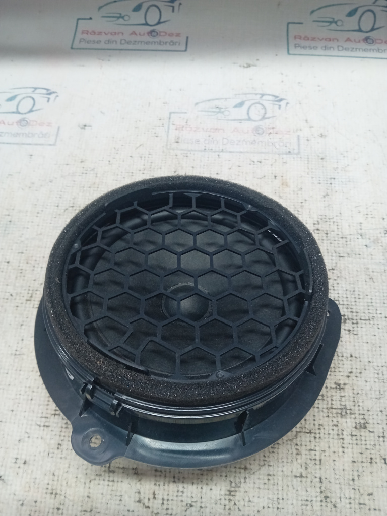Boxa dreapta spate Audi A3 2015