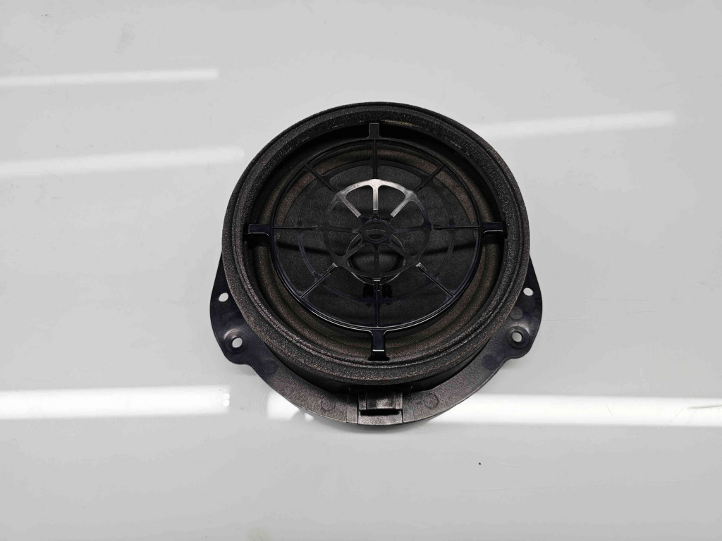 Boxa dreapta spate Audi A4 (8W2, B9) [Fabr 2015-2023] 8W5035411
