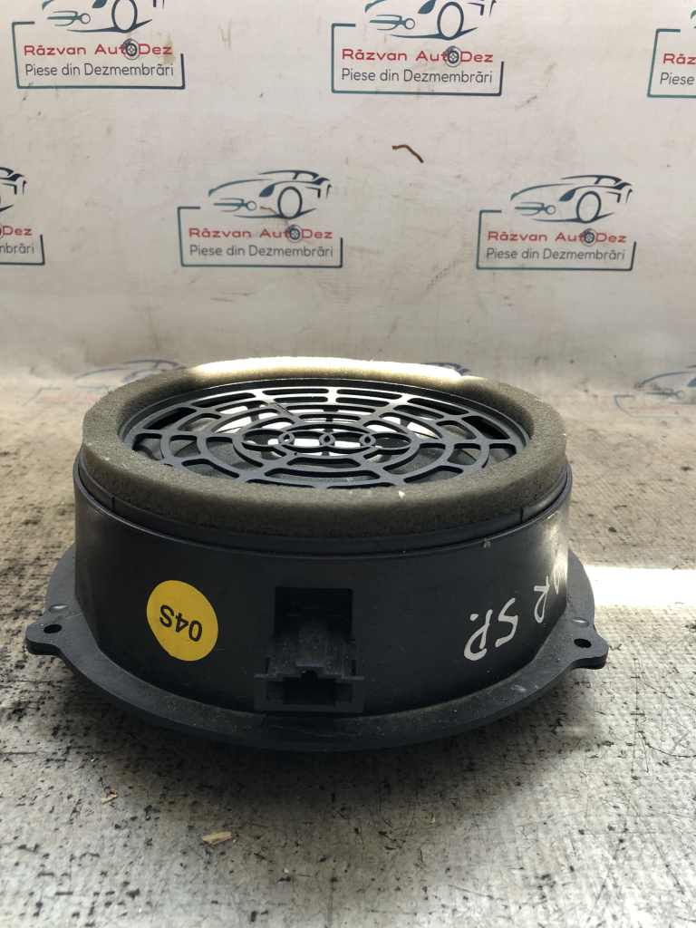 Boxa dreapta spate Audi A4 B8 2016, 8K0035411A