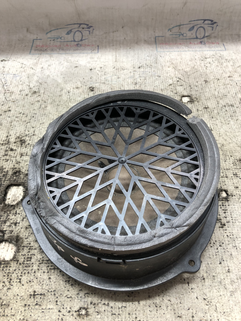 Boxa dreapta spate Audi A4 B8 2016