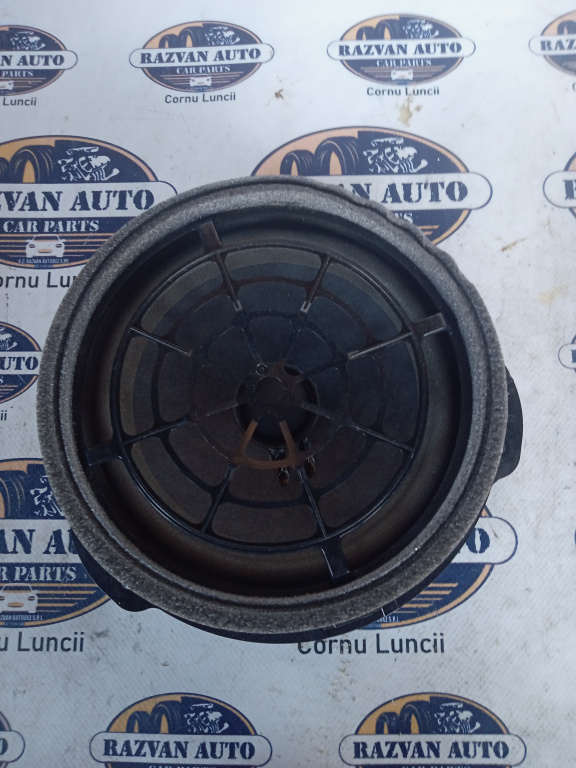 Boxa dreapta spate Audi A4 B9, 8K5035411