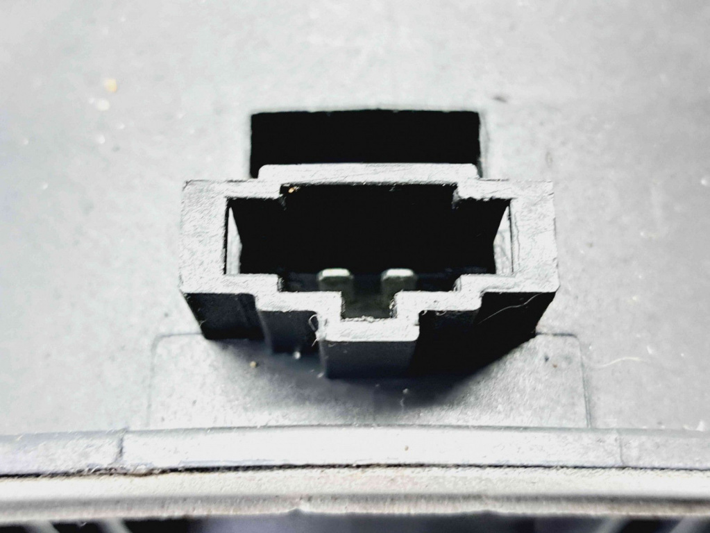 Boxa dreapta spate Audi A5 Sportback (8TA) [Fabr 2009-2015] 8R0035411