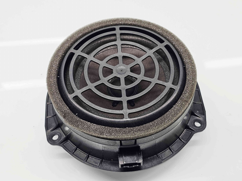 Boxa dreapta spate Audi A7 Sportback (4GA) [Fabr 2011-2017] 4G0035411