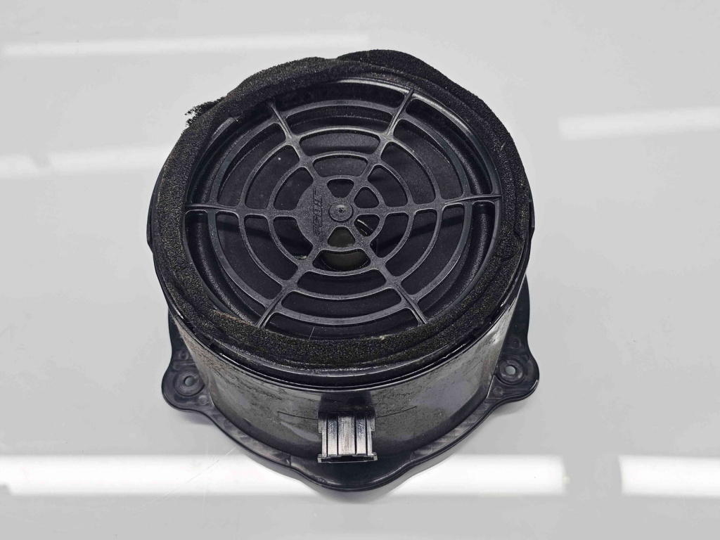 Boxa dreapta spate Audi Q7 (4LB) [Fabr 2006-2014] 4F0035415B