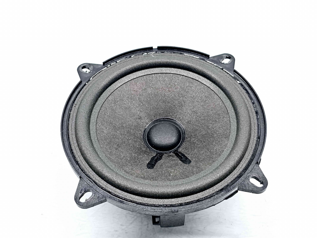 Boxa dreapta spate Dacia Duster (PH2, H79) [Fabr 2013-2017] 8200309487B