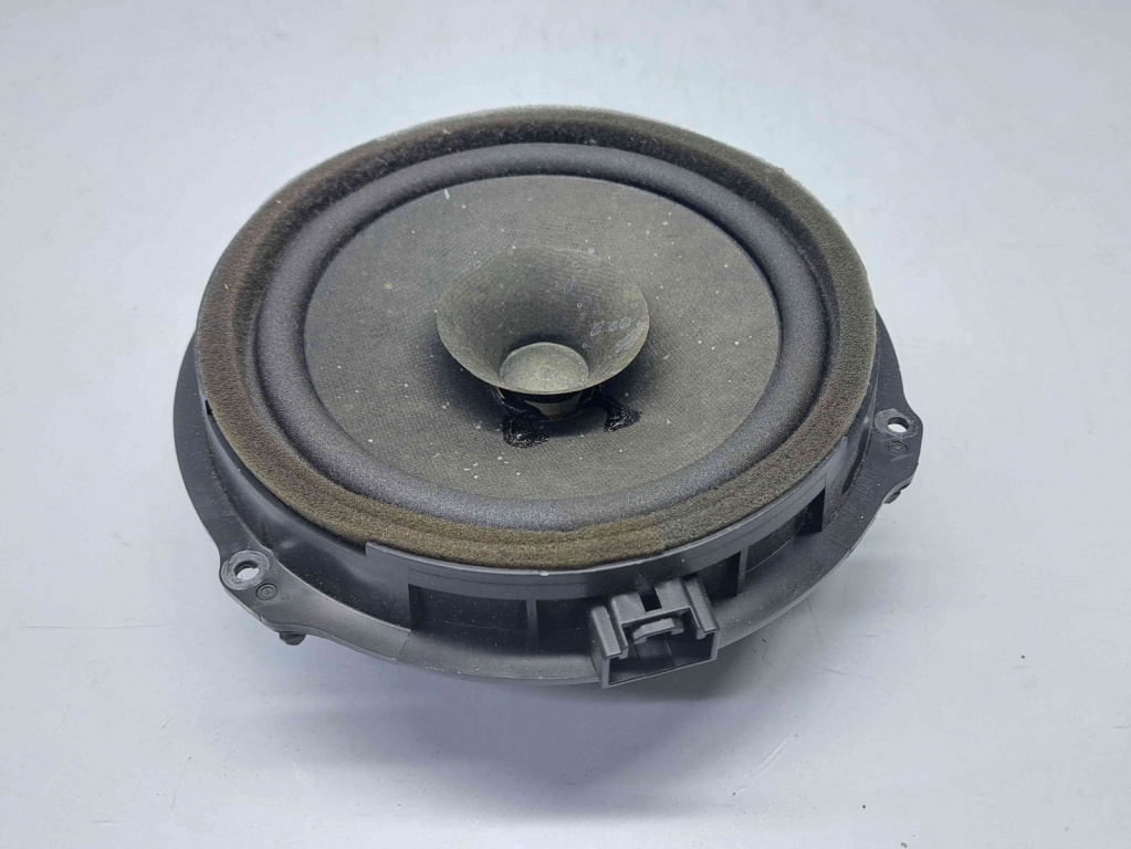 Boxa dreapta spate Ford Focus 3 (CB8) [Fabr 2011-2015] AA6T-18808-CA
