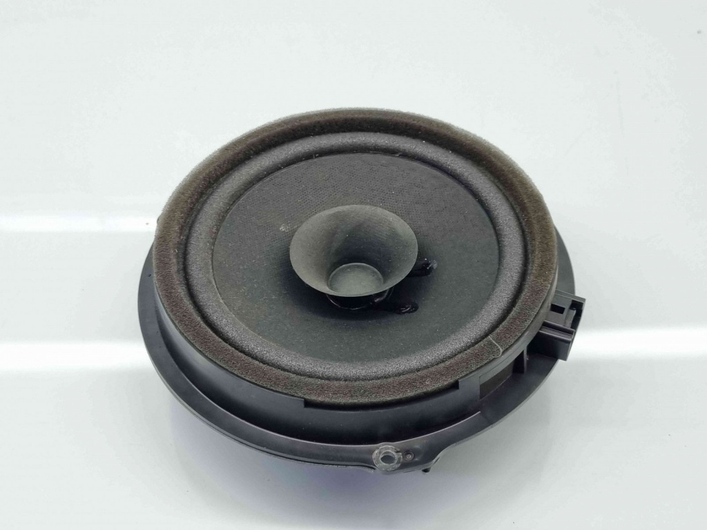 Boxa dreapta spate Ford Focus 3 [Fabr 2010-2018] AA6T-18808-CA