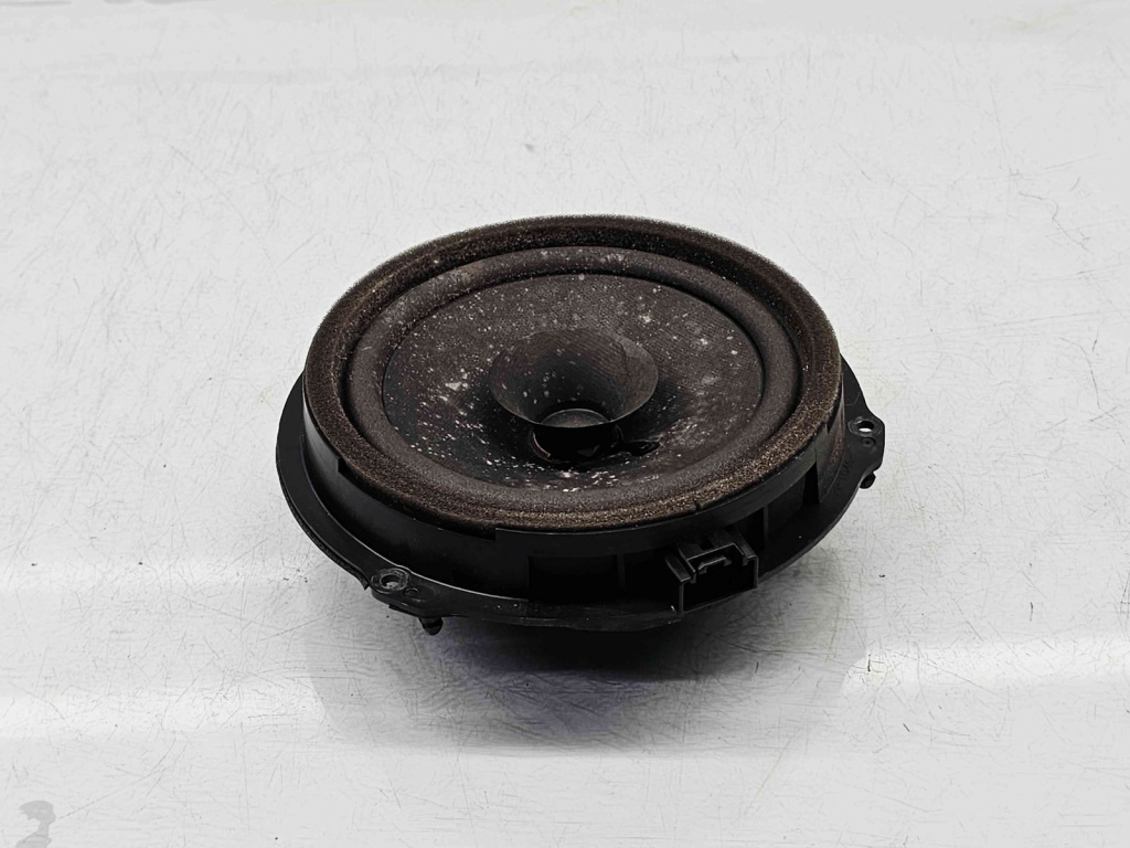 Boxa dreapta spate Ford Focus 3 [Fabr 2010-2018] AA6T-18808-CA