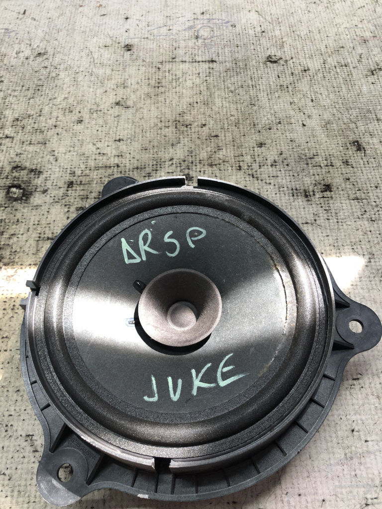 Boxa dreapta spate Nissan Juke 2012