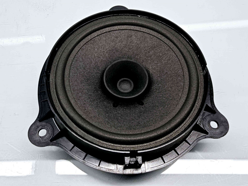 Boxa dreapta spate Nissan Juke [Fabr 2010-2014] Facelift OEM