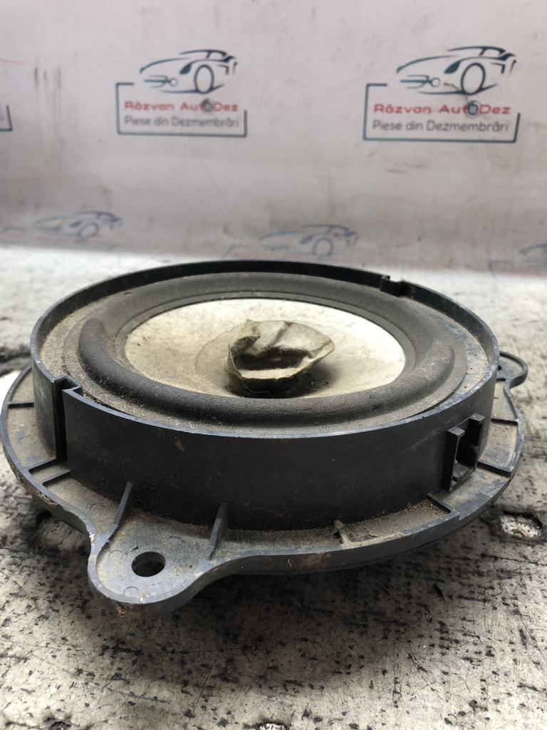 Boxa dreapta spate Nissan Qashqai 2007