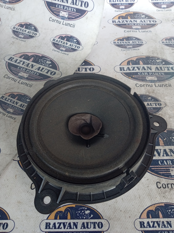 Boxa dreapta spate Nissan Qashqai 2011