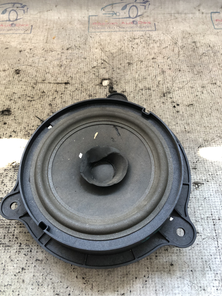 Boxa dreapta spate Nissan Qashqai 2012