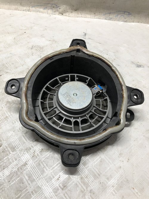 Boxa dreapta spate Opel Corsa F - Benzina 2019, 9823191980