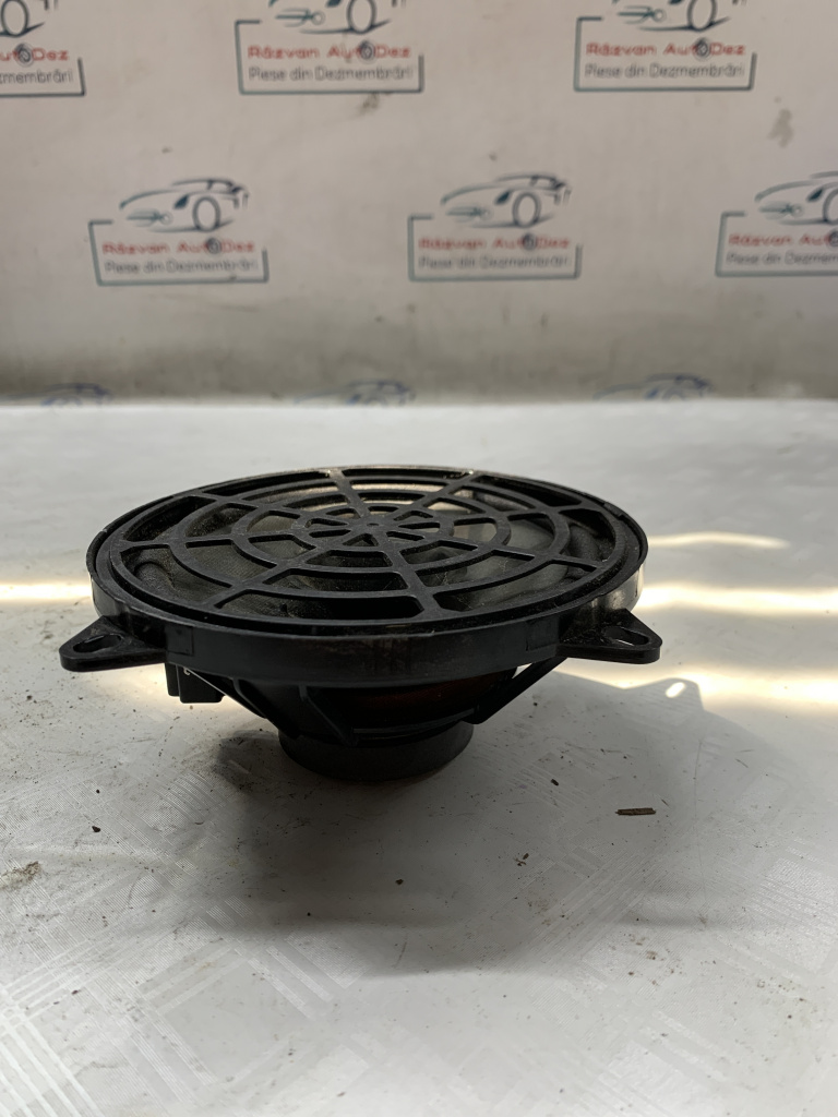 Boxa dreapta spate Peugeot 3008 - Motorina 2015, -