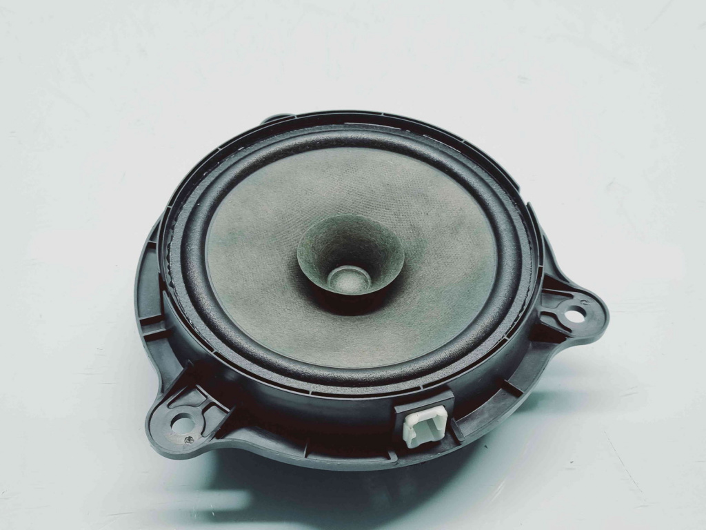 Boxa dreapta spate Renault Captur (J87) [Fabr 2013-2017] 281563SG0A