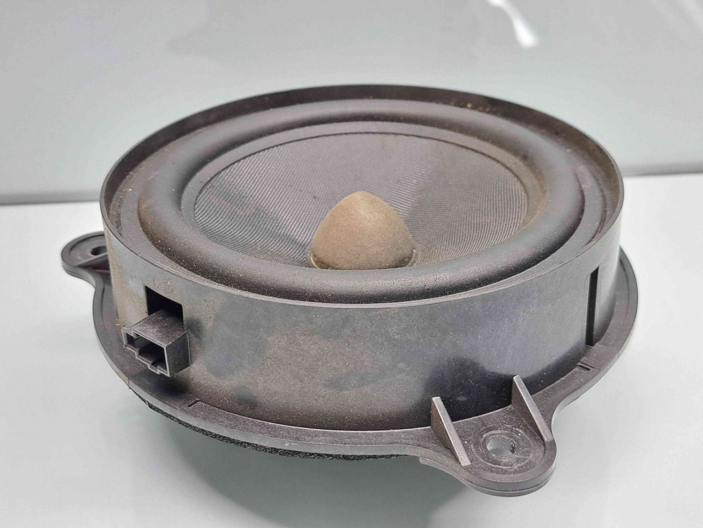 Boxa dreapta spate Renault Laguna 3 Combi [Fabr 2007-2015] 281440003R